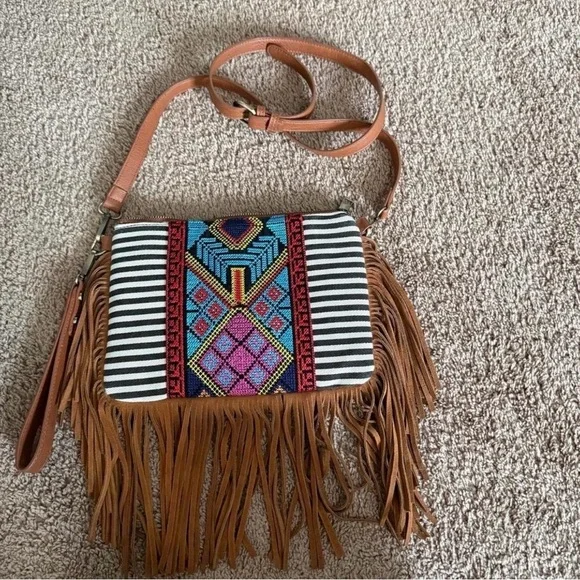 Bohemian Fringe Crossbody Bag - Multicolor - Picture 1 of 2